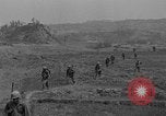 Standbild Schlacht von Okinawa Okinawa Ryukyu Inseln, 1945, aus Sekunde 14 historischem Filmmaterial Videoclip 65675051665