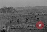 Standbild Schlacht von Okinawa Okinawa Ryukyu Inseln, 1945, aus Sekunde 15 historischem Filmmaterial Videoclip 65675051665