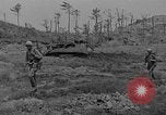 Standbild Schlacht von Okinawa Okinawa Ryukyu Inseln, 1945, aus Sekunde 33 historischem Filmmaterial Videoclip 65675051665