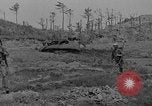 Standbild Schlacht von Okinawa Okinawa Ryukyu Inseln, 1945, aus Sekunde 35 historischem Filmmaterial Videoclip 65675051665