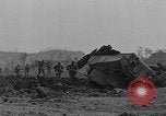 Standbild Schlacht von Okinawa Okinawa Ryukyu Inseln, 1945, aus Sekunde 41 historischem Filmmaterial Videoclip 65675051665