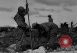 Standbild United States Army Engineers Saipan Marianen, 1944, aus Sekunde 46 historischem Filmmaterial Videoclip 65675051682