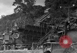 Standbild United States Army Engineers Saipan Marianen, 1944, aus Sekunde 30 historischem Filmmaterial Videoclip 65675051683