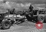 Standbild Erweiterung der Flugplatz Saipan Marianen, 1944, aus Sekunde 35 historischem Filmmaterial Videoclip 65675051687