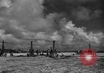 Standbild Erweiterung der Flugplatz Saipan Marianen, 1944, aus Sekunde 60 historischem Filmmaterial Videoclip 65675051687