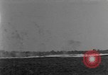 Standbild Testen Wirksamkeit der Brandsätze Bombardierung Florida United States USA, 1945, aus Sekunde 17 historischem Filmmaterial Videoclip 65675051709
