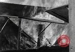 Standbild Testen Wirksamkeit der Brandsätze Bombardierung Florida United States USA, 1945, aus Sekunde 35 historischem Filmmaterial Videoclip 65675051709