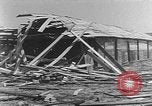 Standbild Tests von Brandbomben gegen hölzerne Strukturen Florida United States USA, 1945, aus Sekunde 38 historischem Filmmaterial Videoclip 65675051711