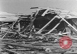 Standbild Tests von Brandbomben gegen hölzerne Strukturen Florida United States USA, 1945, aus Sekunde 42 historischem Filmmaterial Videoclip 65675051711