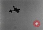 Standbild Bombardierung Tests Florida United States USA, 1945, aus Sekunde 56 historischem Filmmaterial Videoclip 65675051712