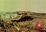 Standbild Schlacht von Okinawa Okinawa Ryukyu Inseln, 1945, aus Sekunde 43 historischem Filmmaterial Videoclip 65675051714