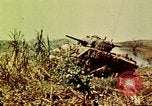Standbild Schlacht von Okinawa Okinawa Ryukyu Inseln, 1945, aus Sekunde 46 historischem Filmmaterial Videoclip 65675051714