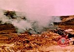 Standbild Schlacht von Okinawa Okinawa Ryukyu Inseln, 1945, aus Sekunde 3 historischem Filmmaterial Videoclip 65675051715