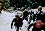 Standbild Schlacht von Okinawa Okinawa Ryukyu Inseln, 1945, aus Sekunde 61 historischem Filmmaterial Videoclip 65675051715