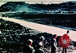 Standbild Schlacht von Okinawa Okinawa Ryukyu Inseln, 1945, aus Sekunde 18 historischem Filmmaterial Videoclip 65675051720