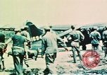Standbild Schlacht von Okinawa Okinawa Ryukyu Inseln, 1945, aus Sekunde 32 historischem Filmmaterial Videoclip 65675051720