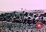 Standbild Schlacht von Okinawa Okinawa Ryukyu Inseln, 1945, aus Sekunde 9 historischem Filmmaterial Videoclip 65675051722