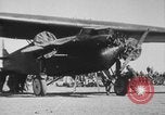 Immagine di Primo volo in aeroplano da Stati Uniti d'America alle Hawaii Oakland California USA, 1927, secondo 5 filmato di repertorio 65675051734