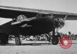 Immagine di Primo volo in aeroplano da Stati Uniti d'America alle Hawaii Oakland California USA, 1927, secondo 6 filmato di repertorio 65675051734