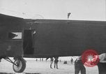 Immagine di Primo volo in aeroplano da Stati Uniti d'America alle Hawaii Oakland California USA, 1927, secondo 9 filmato di repertorio 65675051734