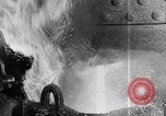Image Les travailleurs de l'acier découpé sur le brouillard United States USA, 1943, de la seconde 33 séquences d'archives historiques vidéo 65675051747