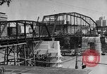 Image La construction de pont de Southside dans Charleston West Virginia USA, 1937, de la seconde 14 séquences d'archives historiques vidéo 65675051768