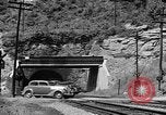 Image La construction de pont de Southside dans Charleston West Virginia USA, 1937, de la seconde 20 séquences d'archives historiques vidéo 65675051768