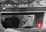 Image La construction de pont de Southside dans Charleston West Virginia USA, 1937, de la seconde 28 séquences d'archives historiques vidéo 65675051768