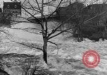 Immagine di WPA per la costruzione di ponti di Pietroburgo West Virginia Petersburg Virginia USA, 1937, secondo 11 filmato di repertorio 65675051769