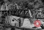 Immagine di WPA per la costruzione di ponti di Pietroburgo West Virginia Petersburg Virginia USA, 1937, secondo 22 filmato di repertorio 65675051769