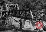 Immagine di WPA per la costruzione di ponti di Pietroburgo West Virginia Petersburg Virginia USA, 1937, secondo 31 filmato di repertorio 65675051769