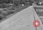 Immagine di WPA per la costruzione di ponti di Pietroburgo West Virginia Petersburg Virginia USA, 1937, secondo 43 filmato di repertorio 65675051769