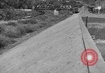 Immagine di WPA per la costruzione di ponti di Pietroburgo West Virginia Petersburg Virginia USA, 1937, secondo 44 filmato di repertorio 65675051769