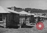 Standbild Camp Fairchance in Boone County West Virginia West Virginia USA, 1937, aus Sekunde 8 historischem Filmmaterial Videoclip 65675051770