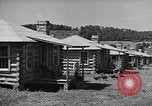 Standbild Camp Fairchance in Boone County West Virginia West Virginia USA, 1937, aus Sekunde 9 historischem Filmmaterial Videoclip 65675051770