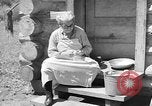 Standbild Camp Fairchance in Boone County West Virginia West Virginia USA, 1937, aus Sekunde 18 historischem Filmmaterial Videoclip 65675051770