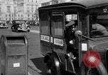 Standbild United States Postal Betriebe und Mitarbeiter United States USA, 1943, aus Sekunde 25 historischem Filmmaterial Videoclip 65675051772