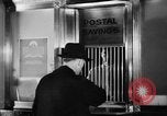 Standbild United States Postal Betriebe und Mitarbeiter United States USA, 1943, aus Sekunde 57 historischem Filmmaterial Videoclip 65675051772