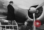 Standbild Air Mail Service in den Vereinigten Staaten Newark New Jersey USA, 1943, aus Sekunde 57 historischem Filmmaterial Videoclip 65675051774