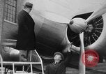 Standbild Air Mail Service in den Vereinigten Staaten Newark New Jersey USA, 1943, aus Sekunde 58 historischem Filmmaterial Videoclip 65675051774