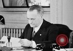 Image Cordell Hull exhortant la paix avant d' Seconde Guerre Mondiale Washington DC USA, 1938, de la seconde 20 séquences d'archives historiques vidéo 65675051781