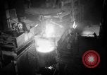 Standbild Stahl Arbeitnehmer Sheffield England, 1948, aus Sekunde 15 historischem Filmmaterial Videoclip 65675051807