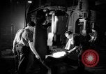 Standbild Stahl Arbeitnehmer Sheffield England, 1948, aus Sekunde 39 historischem Filmmaterial Videoclip 65675051807