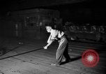 Standbild Stahl Arbeitnehmer Sheffield England, 1948, aus Sekunde 59 historischem Filmmaterial Videoclip 65675051807