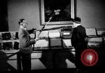 Standbild Arbeitnehmer Sheffield England, 1948, aus Sekunde 17 historischem Filmmaterial Videoclip 65675051808