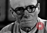 Standbild Arbeitnehmer Sheffield England, 1948, aus Sekunde 42 historischem Filmmaterial Videoclip 65675051808