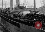 Immagine di Truppe americane New York United States USA, 1919, secondo 13 filmato di repertorio 65675051809