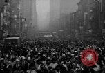 Standbild Gewerkschaften protestieren Taft-Hartley Act New York City United States USA, 1947, aus Sekunde 9 historischem Filmmaterial Videoclip 65675051810