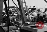 Immagine di Truppe americane Canale in inglese, 1944, secondo 5 filmato di repertorio 65675051828