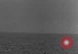 Standbild Japanische Nakajima B5N (Kate) Torpedobomber Insel Truk, 1944, aus Sekunde 26 historischem Filmmaterial Videoclip 65675051846